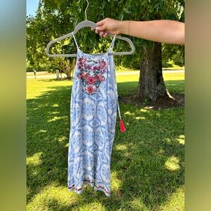 Sun dress. Out of a stitch fix box. Worn once.